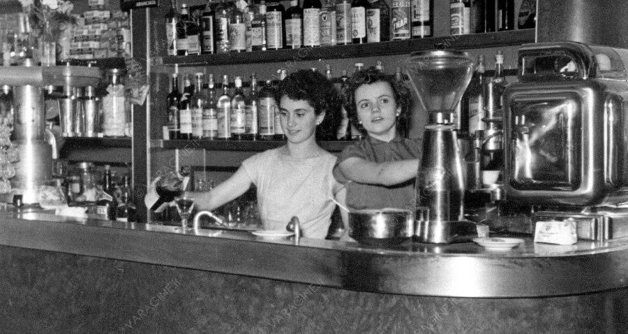 Bar Canepa - estate 1953