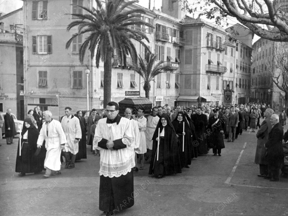 Funerale di don Callandrone - 1957