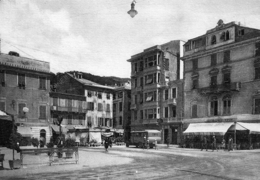 Piazza Umberto I